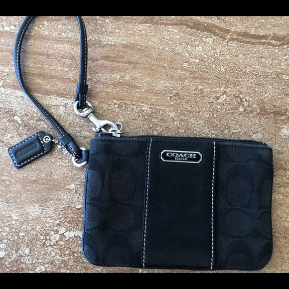 Coach Wristlet Wallet-Black - Picture 1 of 4